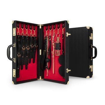 Набір для BDSM Bedroom Fantasies: Bondage Suitcase 13 Pcs - Cow Leather SX1195 фото